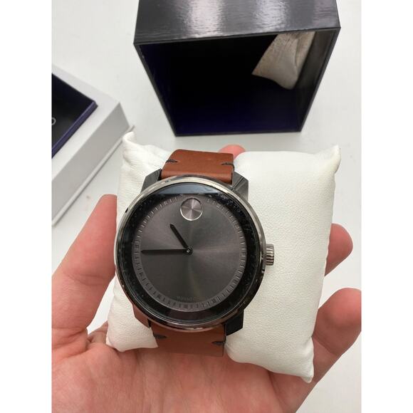 MOVADO BOLD Mens Watch Brown Leather Gunmetal 3600366 Needs Battery replacement